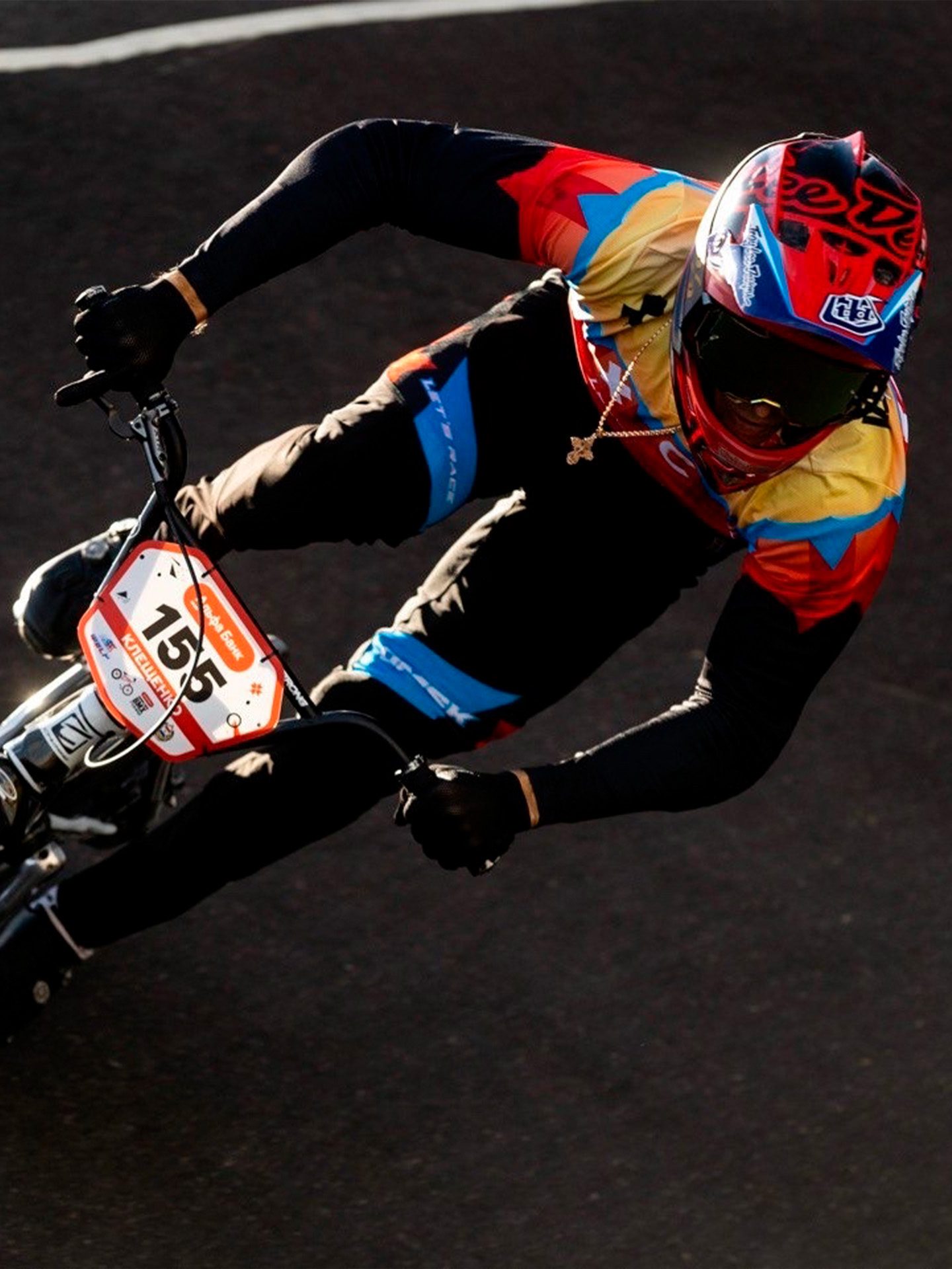 ЕВГЕНИЙ КЛЕЩЕНКО