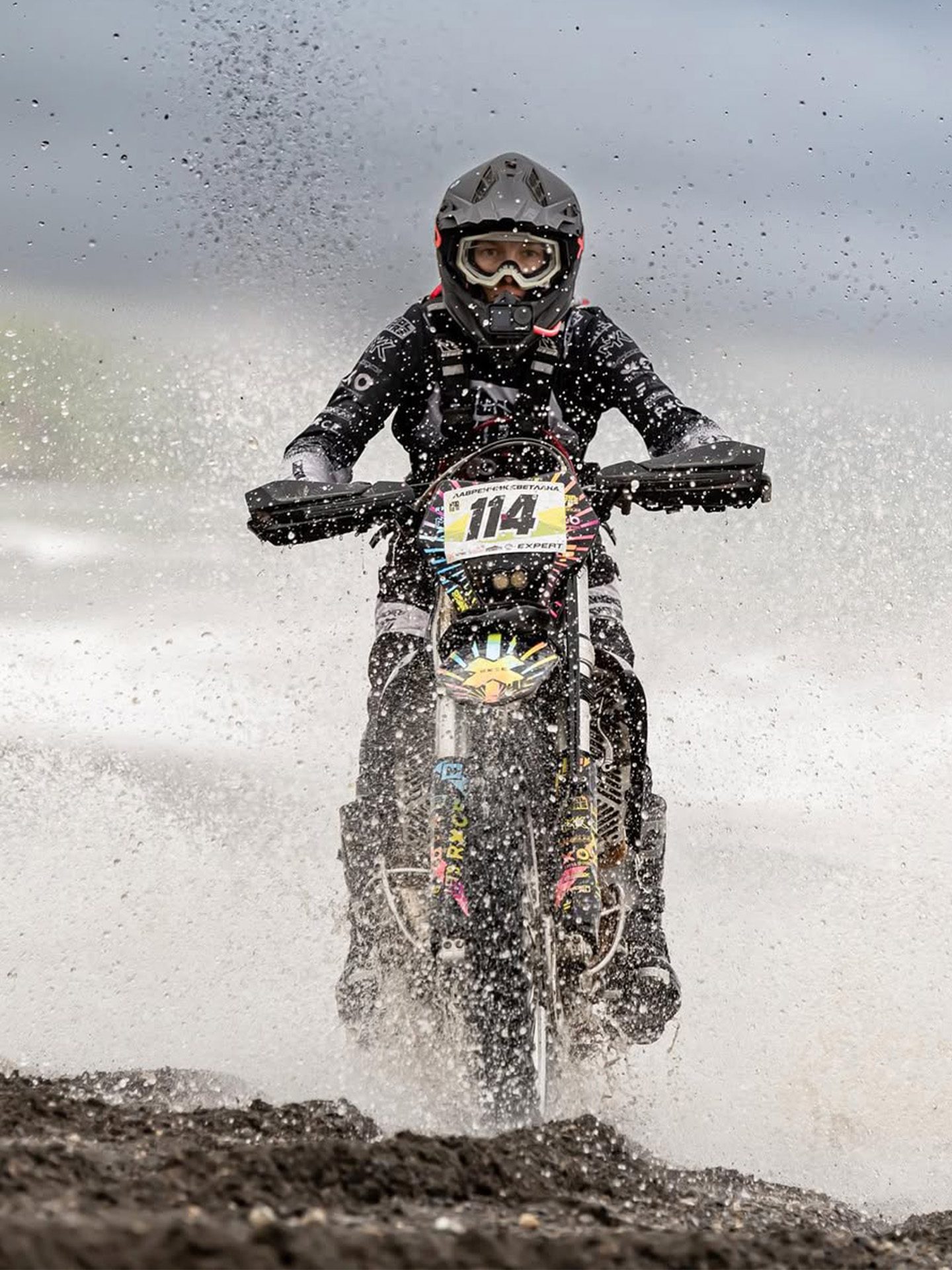 СВЕТЛАНА ЛАВРЕНЧИК